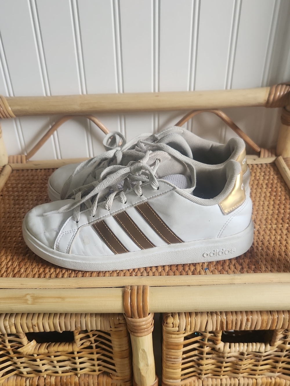 Adidas Grand Court Sneakers